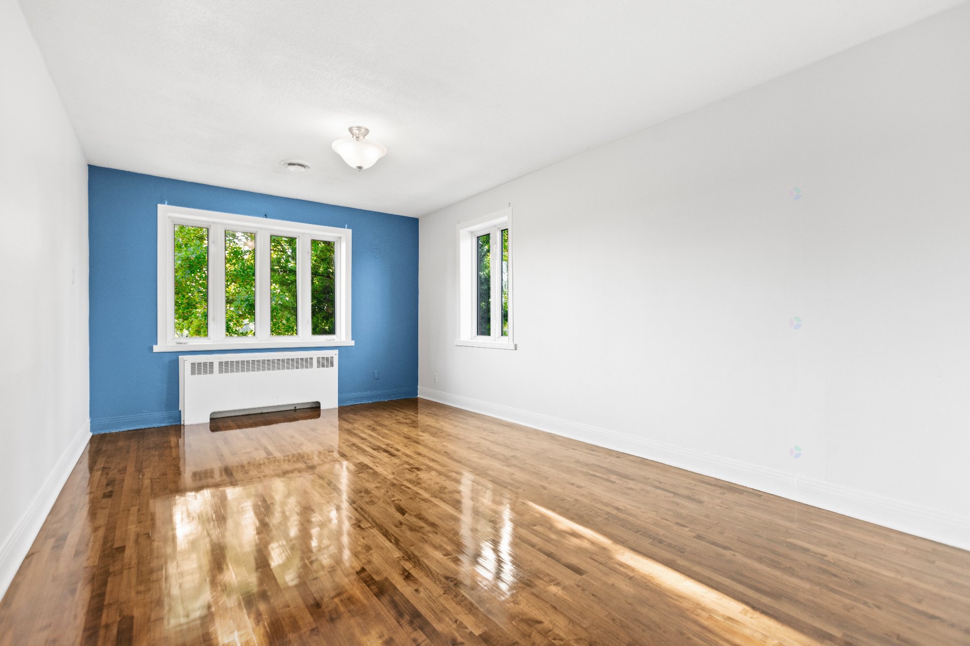 Châteauguay, QC J6J 4J8, Canada, 3 Bedrooms Bedrooms, ,4 BathroomsBathrooms,Residential,Active,201440