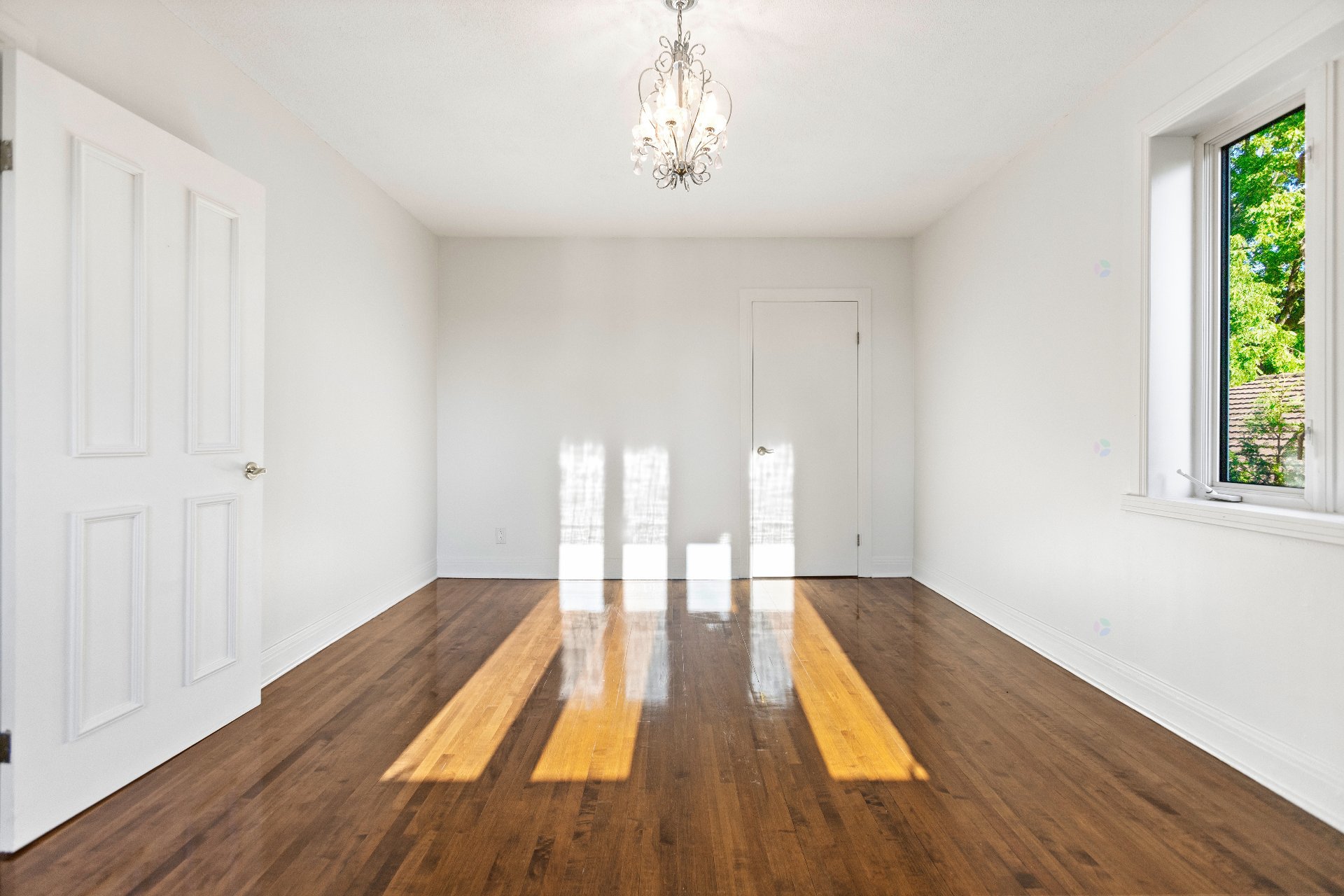 Châteauguay, QC J6J 4J8, Canada, 3 Bedrooms Bedrooms, ,4 BathroomsBathrooms,Residential,Active,201440