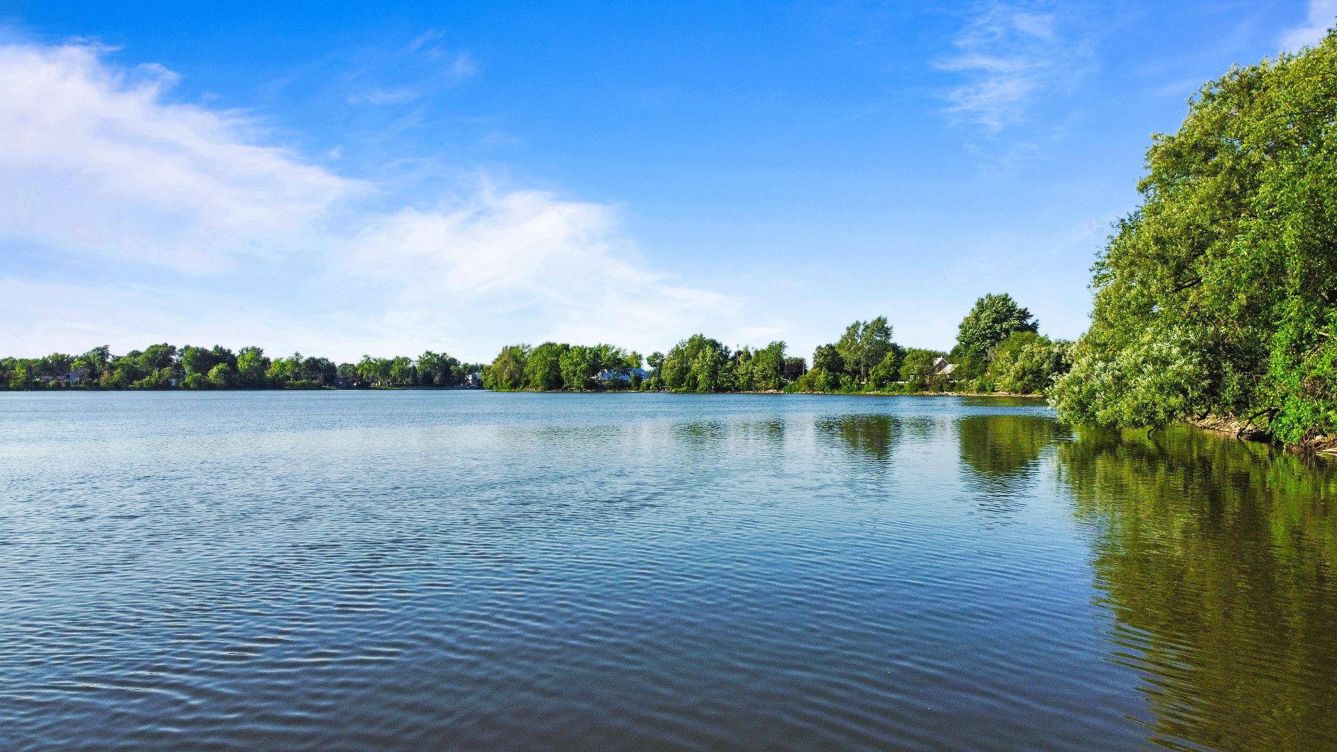 Châteauguay, QC J6J 4J8, Canada, 3 Bedrooms Bedrooms, ,4 BathroomsBathrooms,Residential,Active,201440