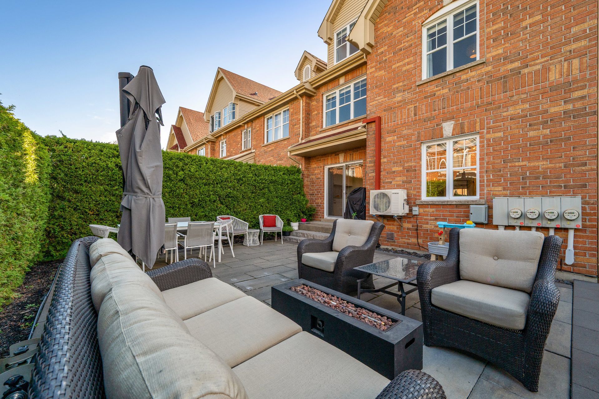 Montréal (Saint-Laurent), QC H4R 3N3, Canada, 3 Bedrooms Bedrooms, ,3 BathroomsBathrooms,Residential,Active,205357