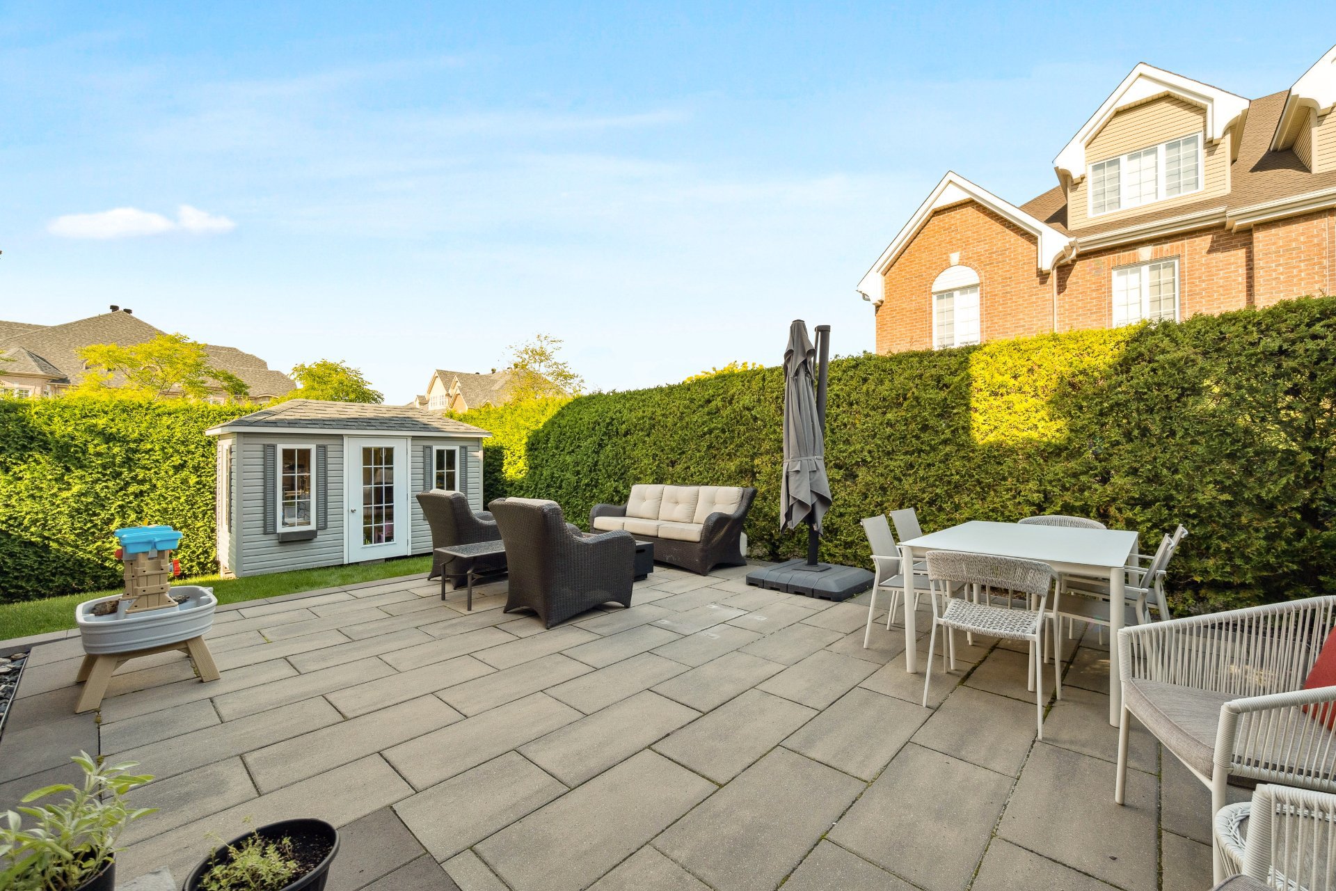 Montréal (Saint-Laurent), QC H4R 3N3, Canada, 3 Bedrooms Bedrooms, ,3 BathroomsBathrooms,Residential,Active,205357