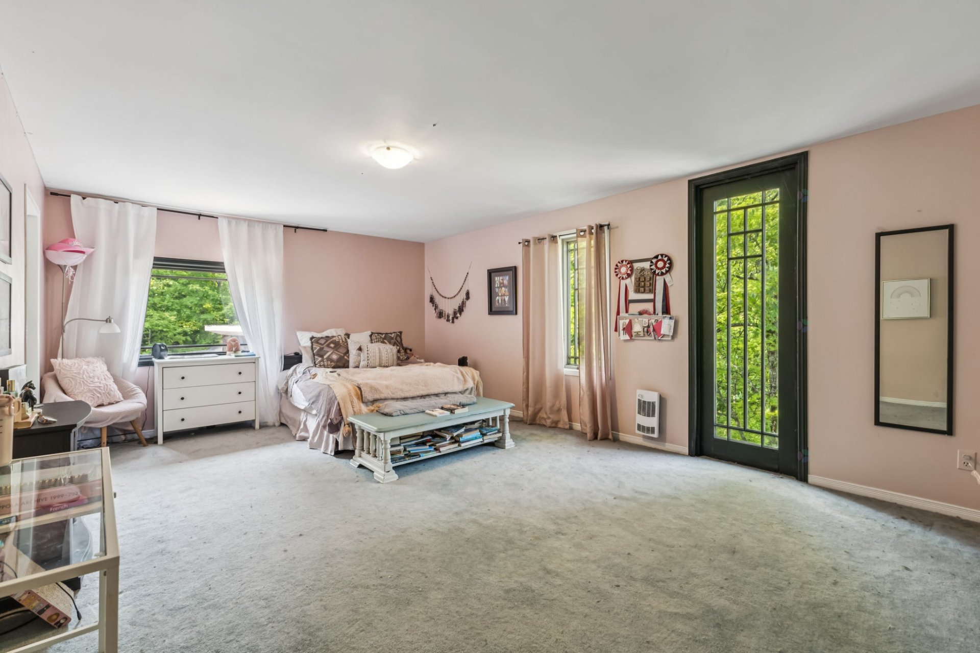 Chelsea, QC J9B 2H5, Canada, 5 Bedrooms Bedrooms, ,4 BathroomsBathrooms,Residential,Active,156632