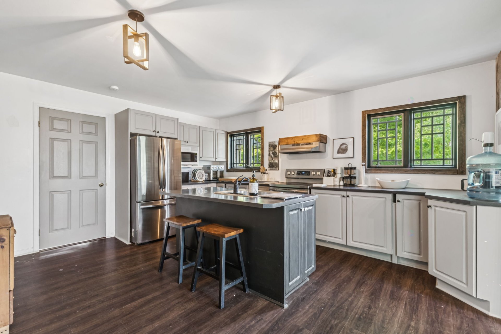 Chelsea, QC J9B 2H5, Canada, 5 Bedrooms Bedrooms, ,4 BathroomsBathrooms,Residential,Active,156632