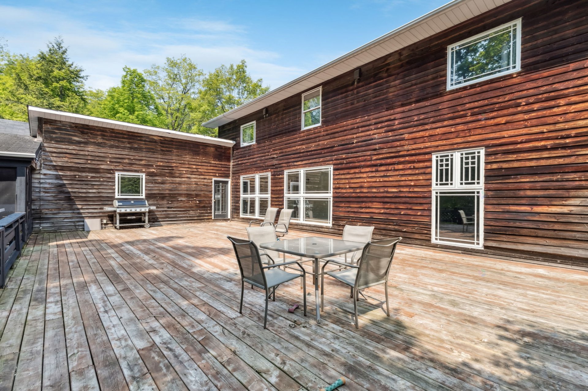 Chelsea, QC J9B 2H5, Canada, 5 Bedrooms Bedrooms, ,4 BathroomsBathrooms,Residential,Active,156632