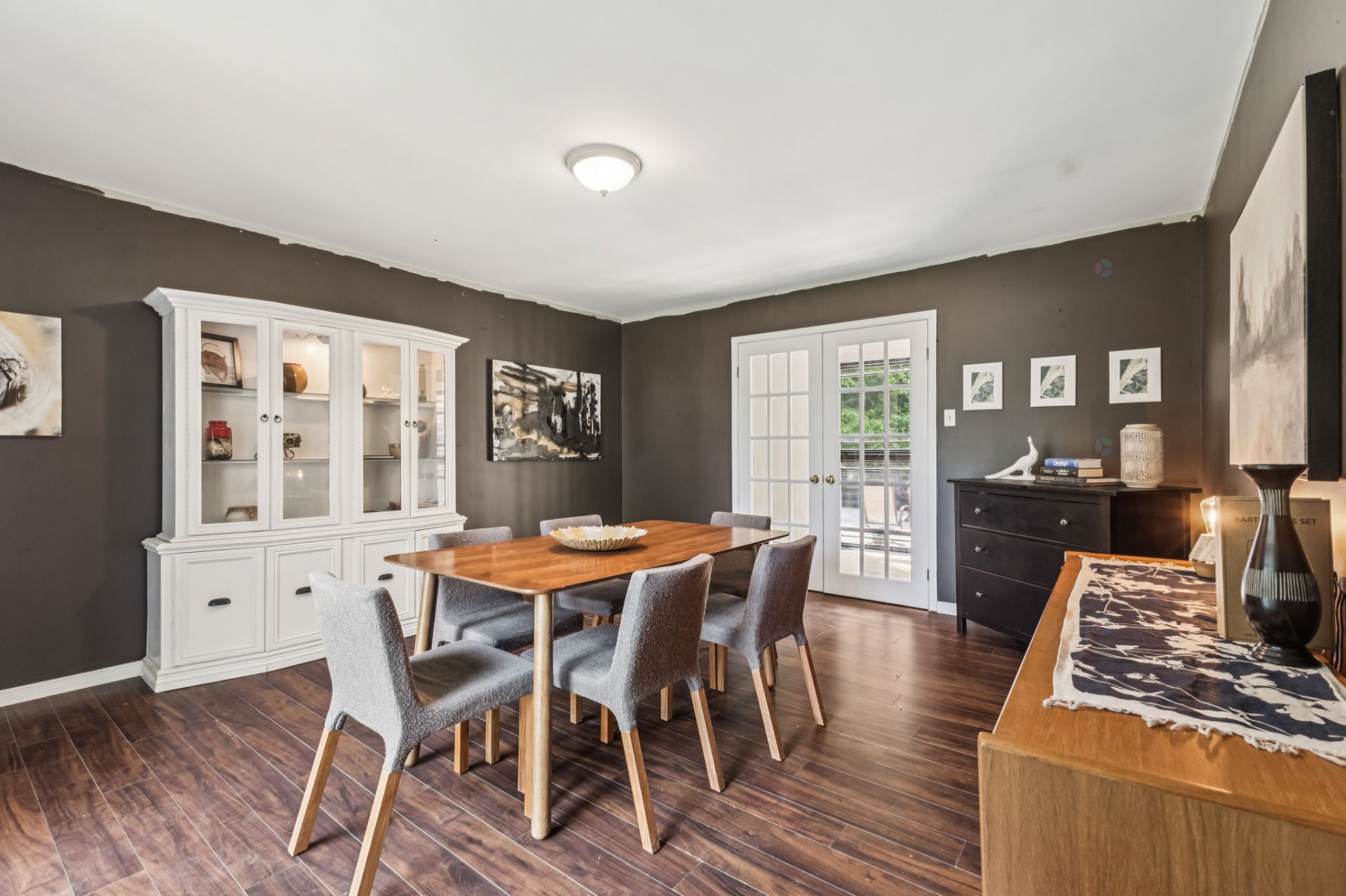 Chelsea, QC J9B 2H5, Canada, 5 Bedrooms Bedrooms, ,4 BathroomsBathrooms,Residential,Active,156632