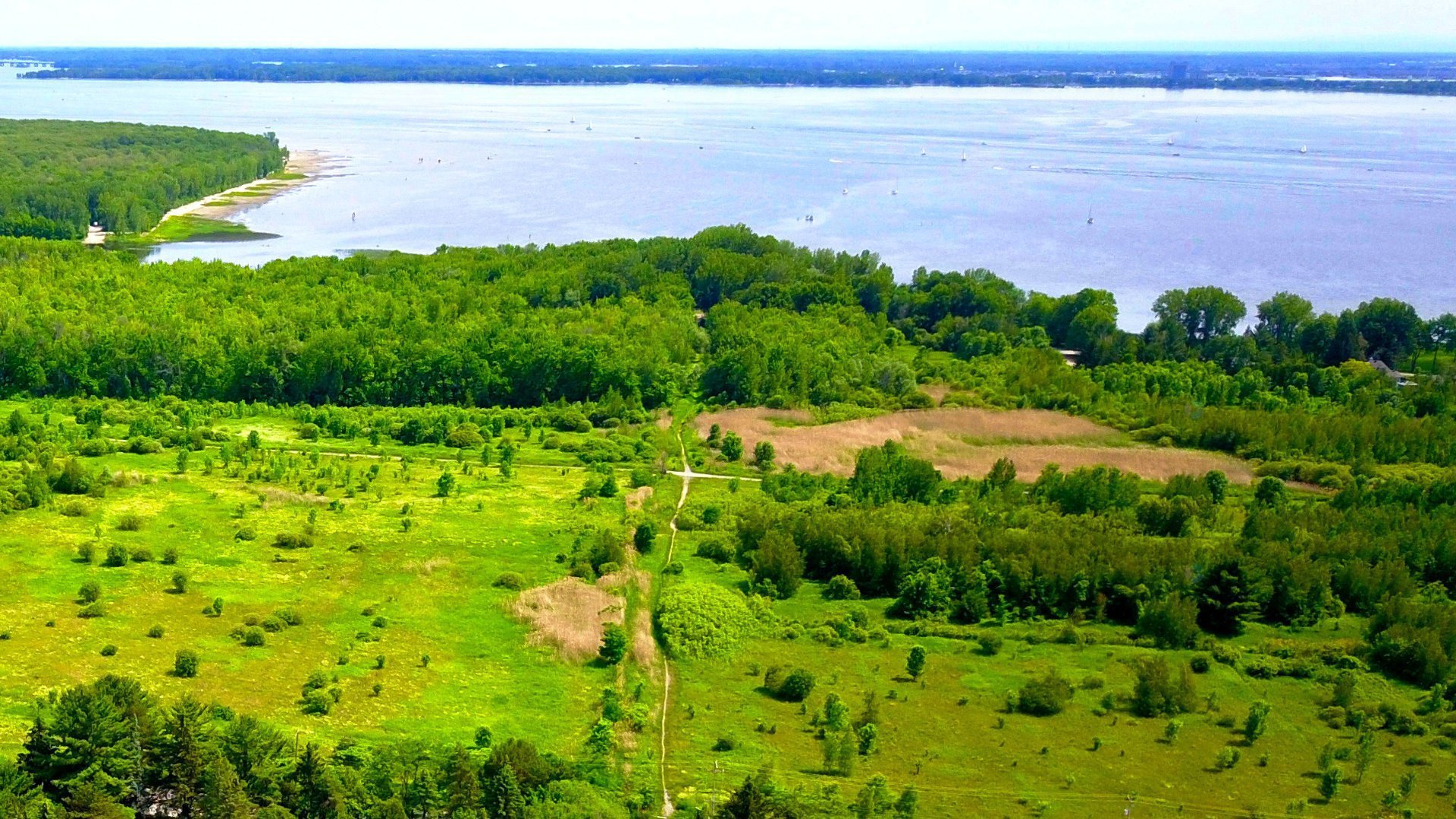 Oka, QC J0N 1E0, Canada, 3 Bedrooms Bedrooms, ,1 BathroomBathrooms,Residential,Active,75012