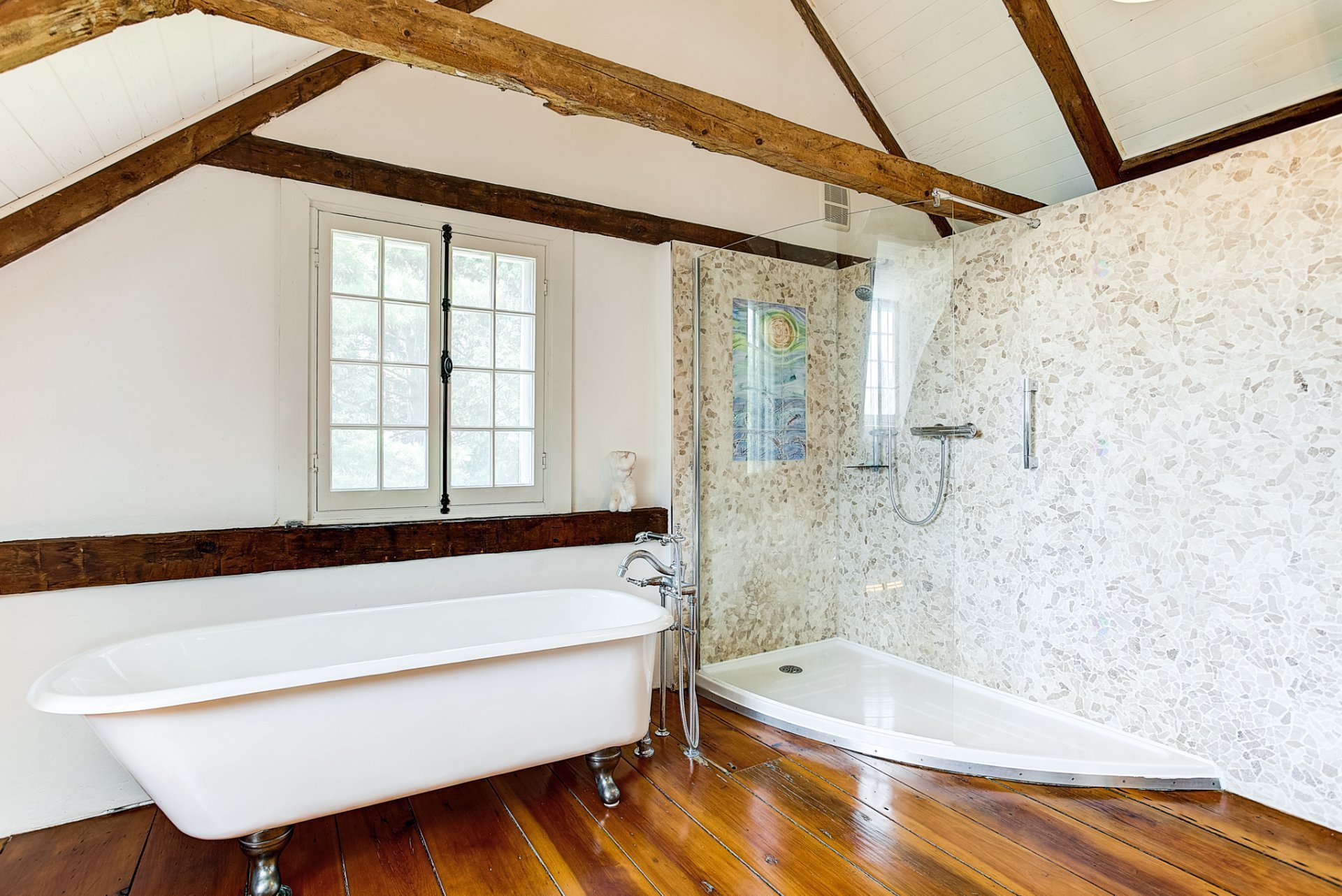 Oka, QC J0N 1E0, Canada, 3 Bedrooms Bedrooms, ,1 BathroomBathrooms,Residential,Active,75012