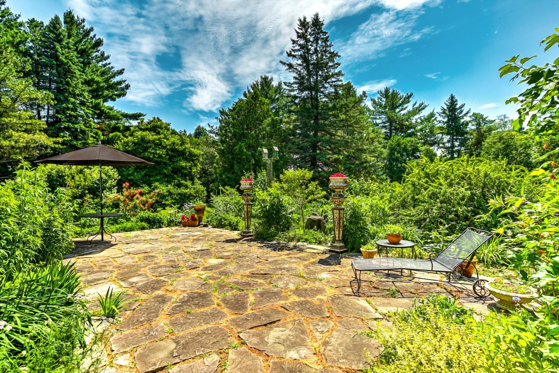 Oka, QC J0N 1E0, Canada, 3 Bedrooms Bedrooms, ,1 BathroomBathrooms,Residential,Active,75012