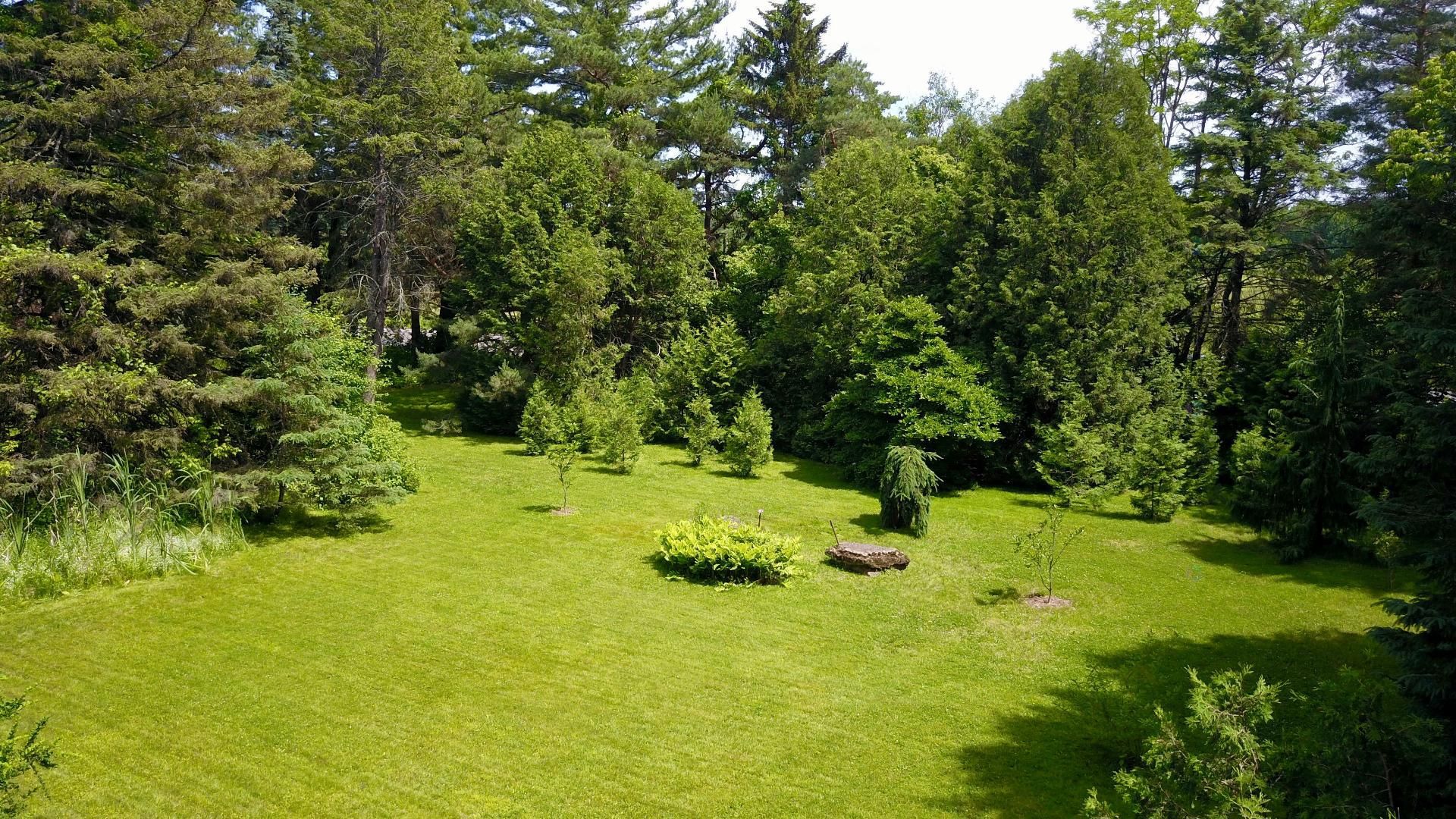 Oka, QC J0N 1E0, Canada, 3 Bedrooms Bedrooms, ,1 BathroomBathrooms,Residential,Active,75012