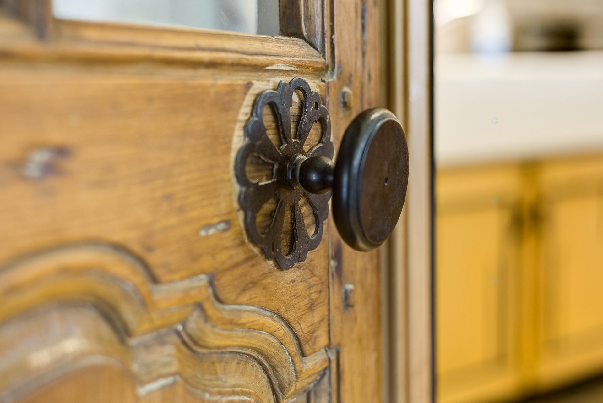 Oka, QC J0N 1E0, Canada, 3 Bedrooms Bedrooms, ,1 BathroomBathrooms,Residential,Active,75012