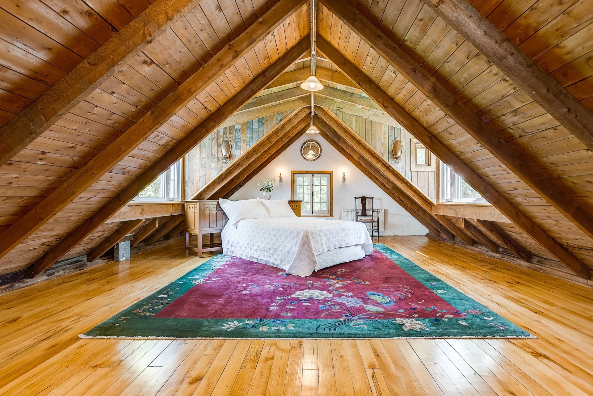 Oka, QC J0N 1E0, Canada, 3 Bedrooms Bedrooms, ,1 BathroomBathrooms,Residential,Active,75012