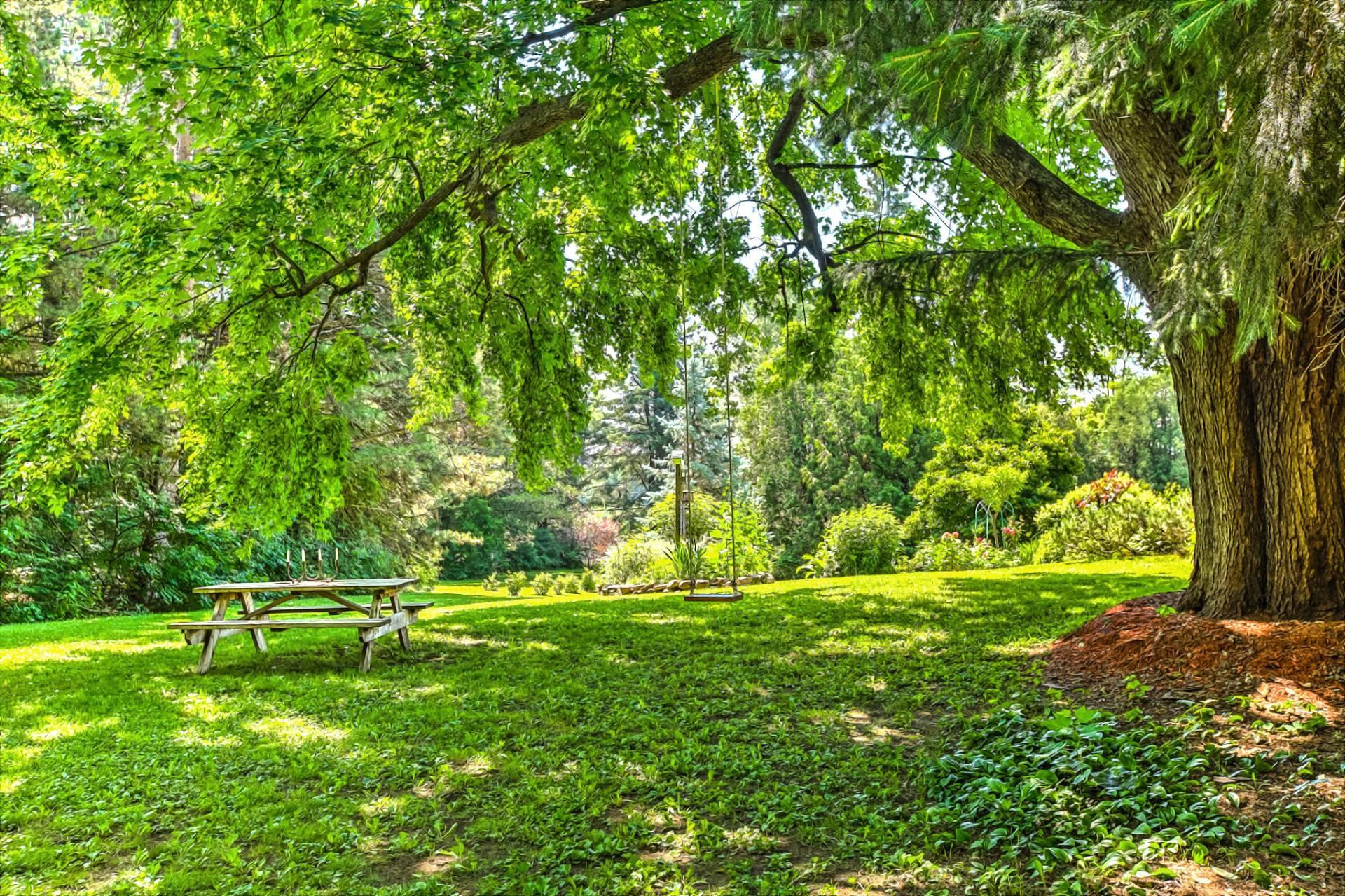 Oka, QC J0N 1E0, Canada, 3 Bedrooms Bedrooms, ,1 BathroomBathrooms,Residential,Active,75012