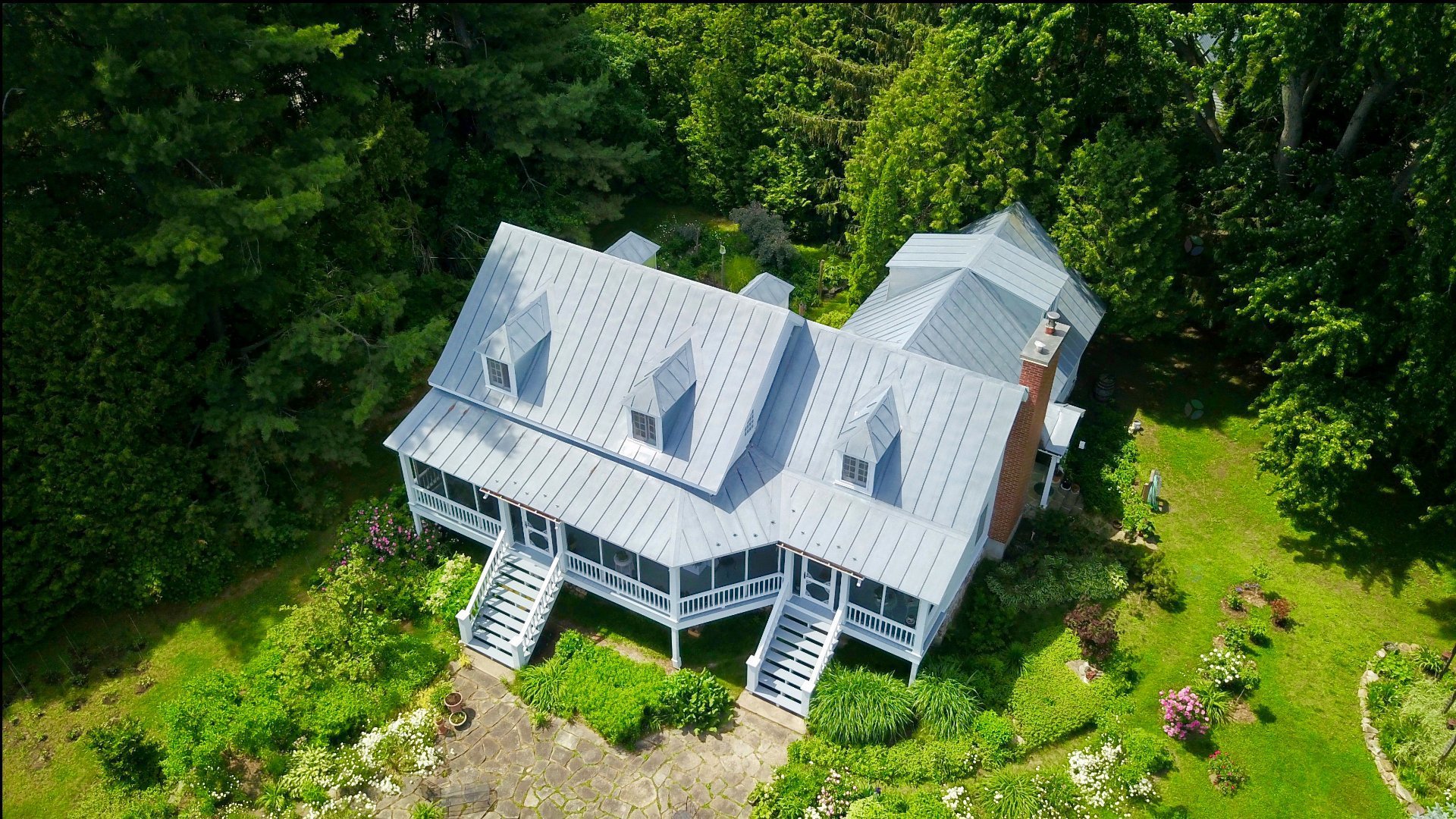 Oka, QC J0N 1E0, Canada, 3 Bedrooms Bedrooms, ,1 BathroomBathrooms,Residential,Active,75012