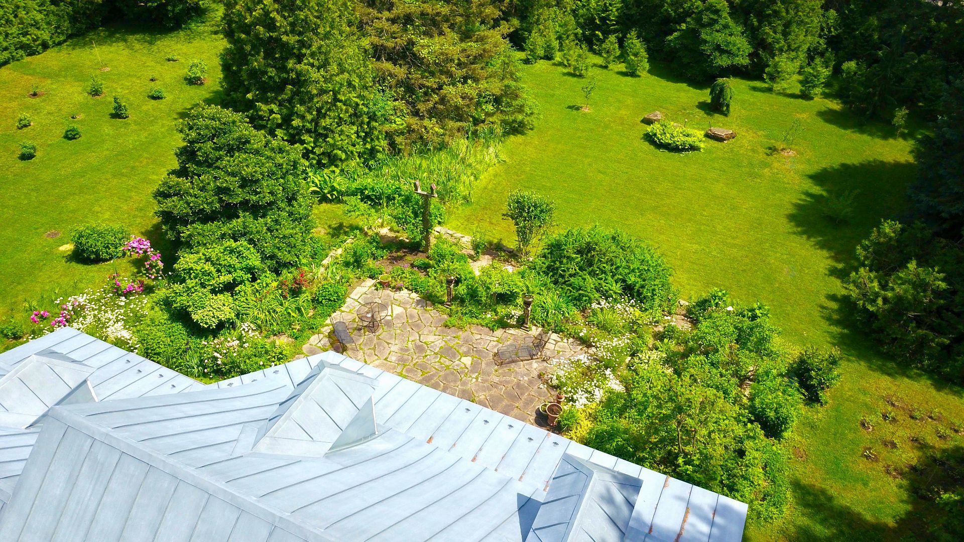 Oka, QC J0N 1E0, Canada, 3 Bedrooms Bedrooms, ,1 BathroomBathrooms,Residential,Active,75012