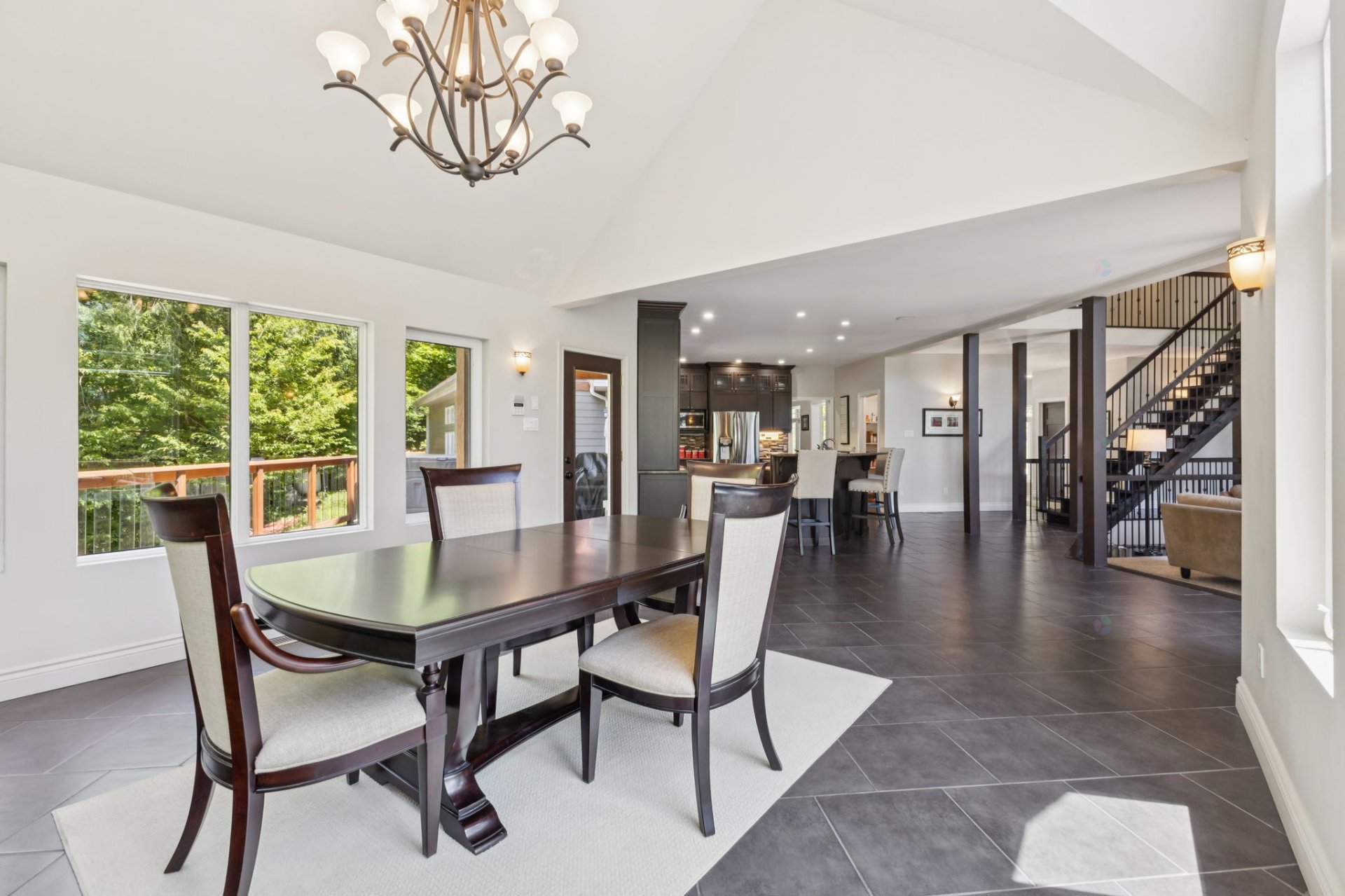 Chelsea, QC J9B 2M2, Canada, 5 Bedrooms Bedrooms, ,4 BathroomsBathrooms,Residential,Active,205494