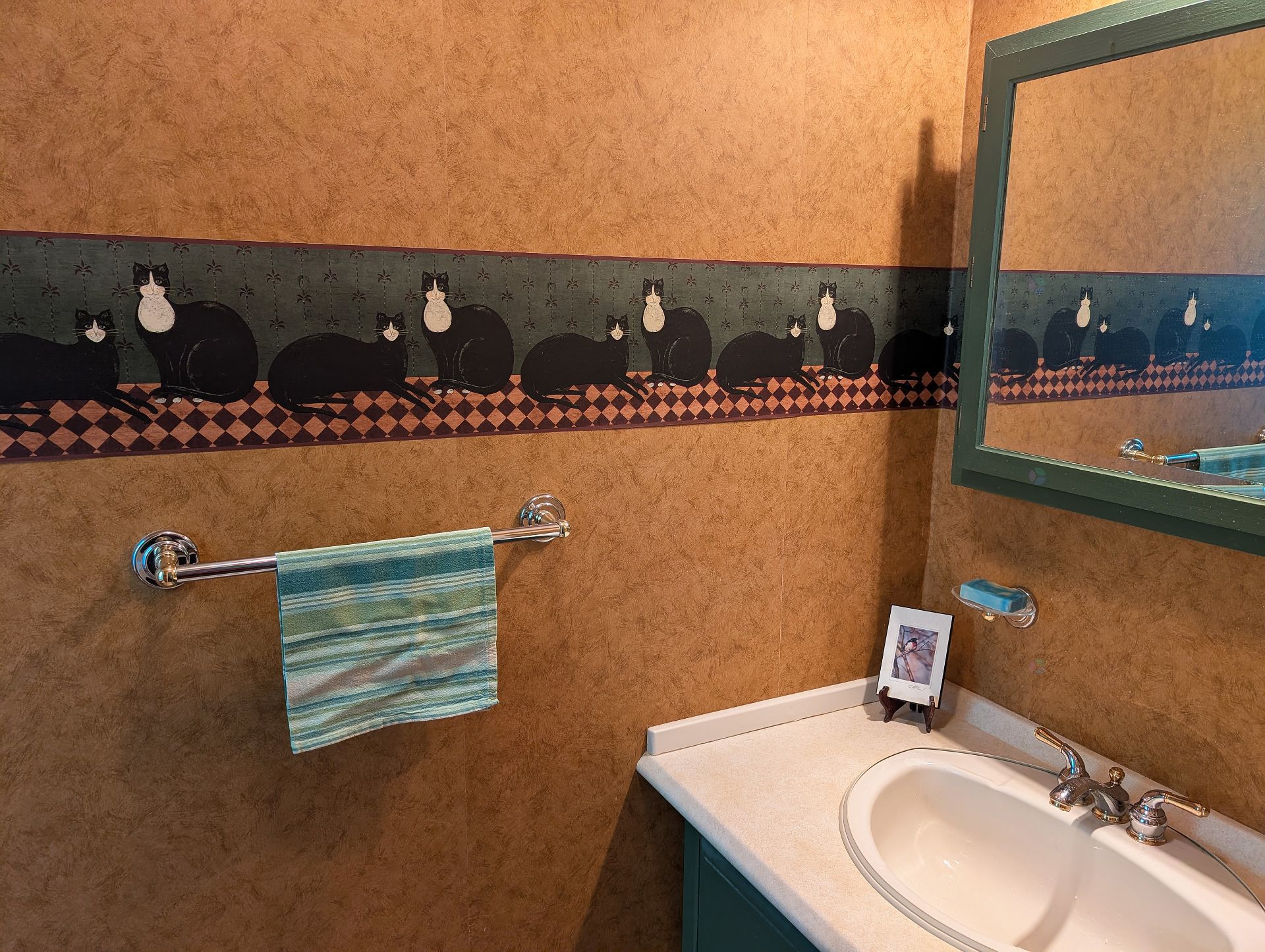 Brome, QC J0E 1K0, Canada, 3 Bedrooms Bedrooms, ,2 BathroomsBathrooms,Residential,Active,206631