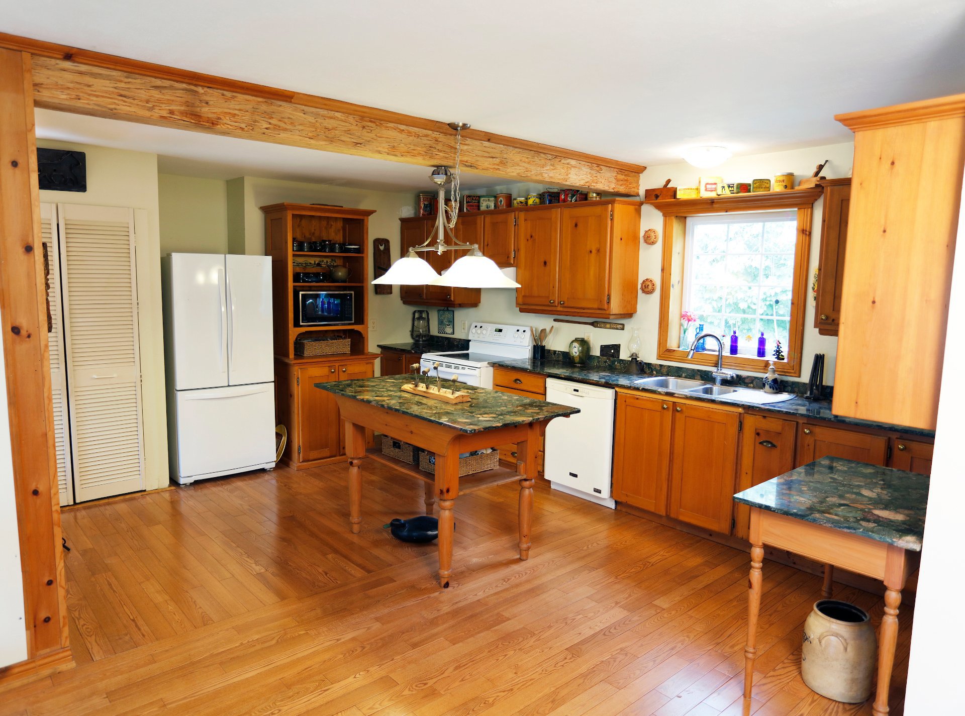 Brome, QC J0E 1K0, Canada, 3 Bedrooms Bedrooms, ,2 BathroomsBathrooms,Residential,Active,206631