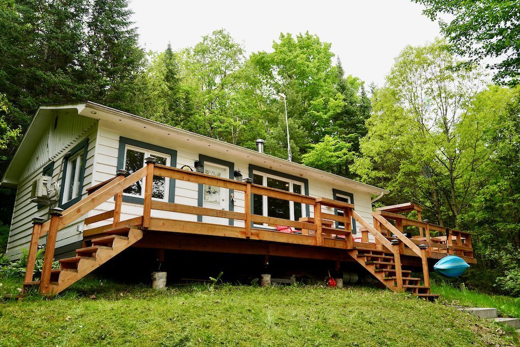 Prévost, QC J5L 2S2, Canada, 2 Bedrooms Bedrooms, ,1 BathroomBathrooms,Residential,Active,251388