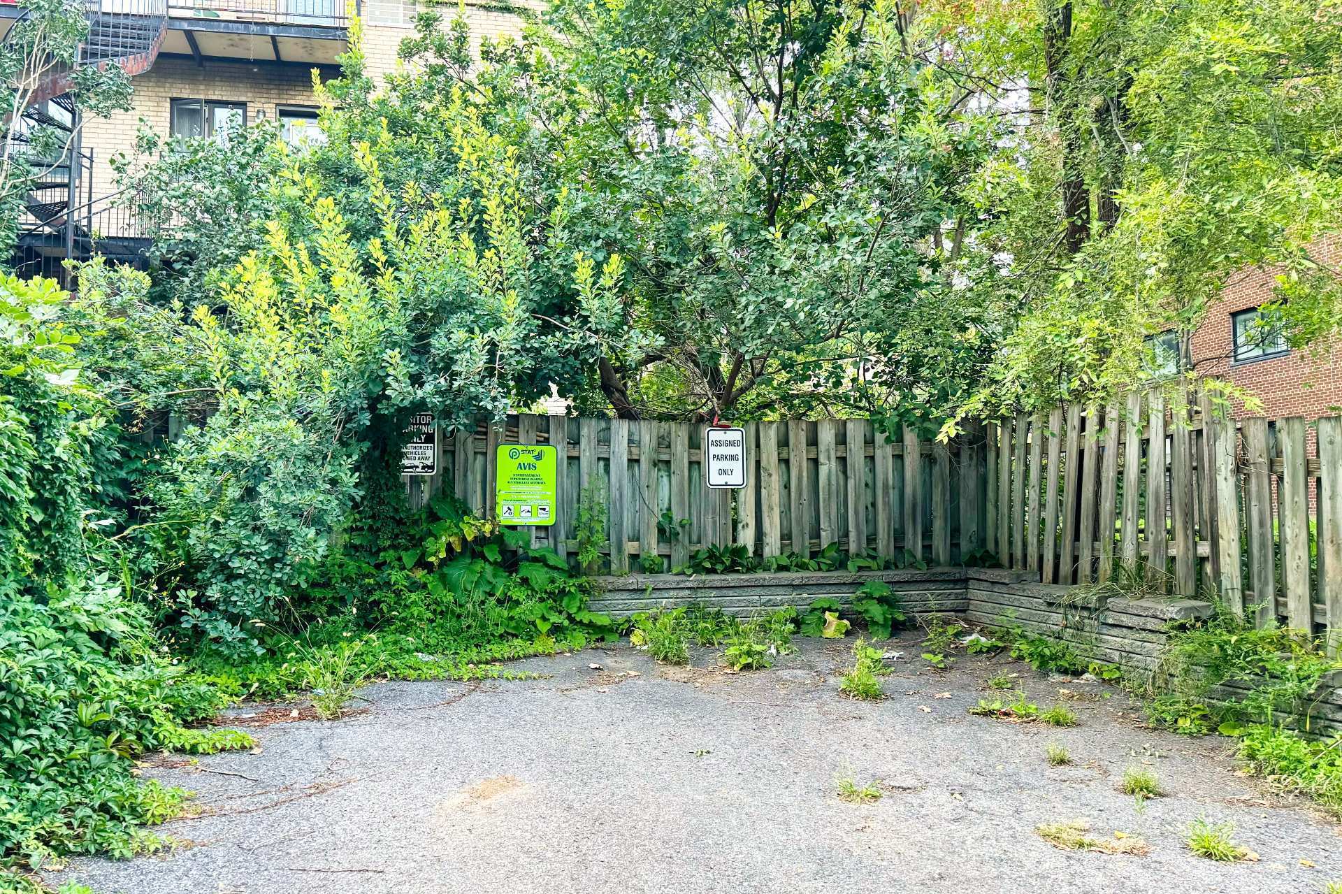 Montréal (Le Sud-Ouest), QC H3J 2S2, Canada, 2 Bedrooms Bedrooms, ,1 BathroomBathrooms,Residential,Active,209837