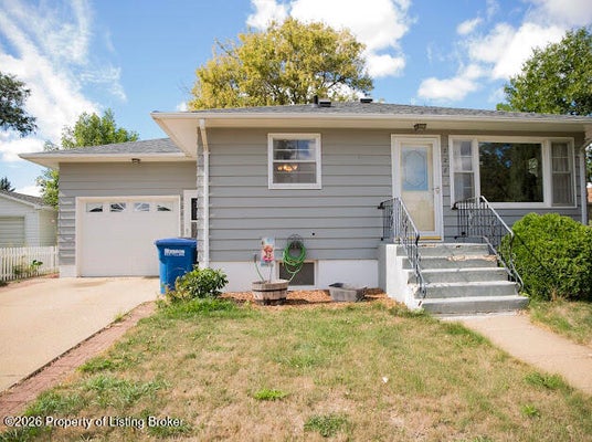 228 S MAIN AVE, DICKINSON, ND 58601 - Image 86adbd564f7be1ee3a09da9b87f017fd/823143264