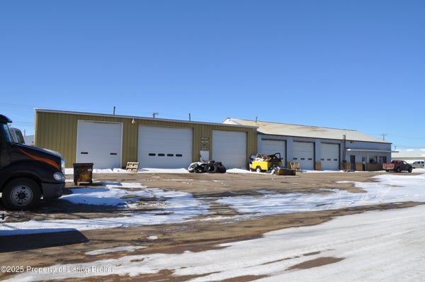 301 1ST AVE E, LEMMON, SD 57638 - Image a0f671e79fc39e4cb68ce748fe7b4cc8/3656537813