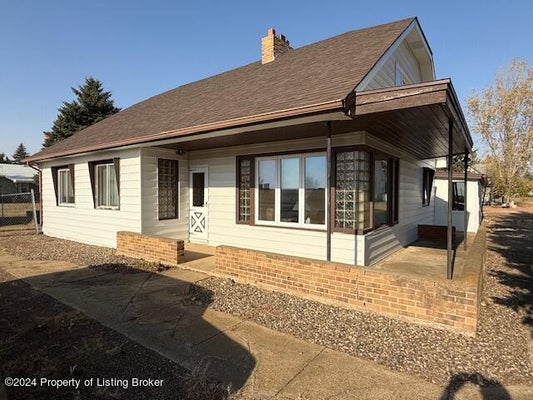 405 102ND AVE SW, REGENT, ND 58650 - Image bc4e4b40d1dbed0e39bcc1ceca62d905/356186615