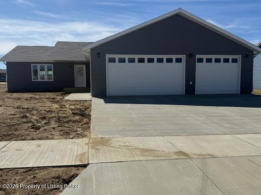 ADDRESS PRIVATE, DICKINSON, ND  - Image bfbe9ed2cbac4696b2d38fcd097396e5/2007755574
