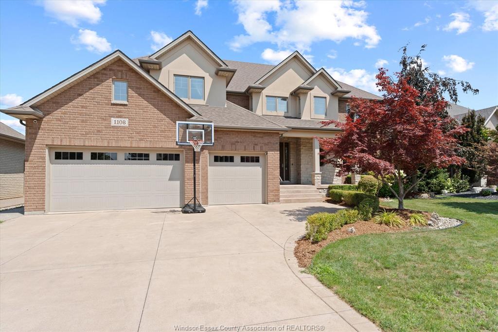 1108 REGENCY Crescent