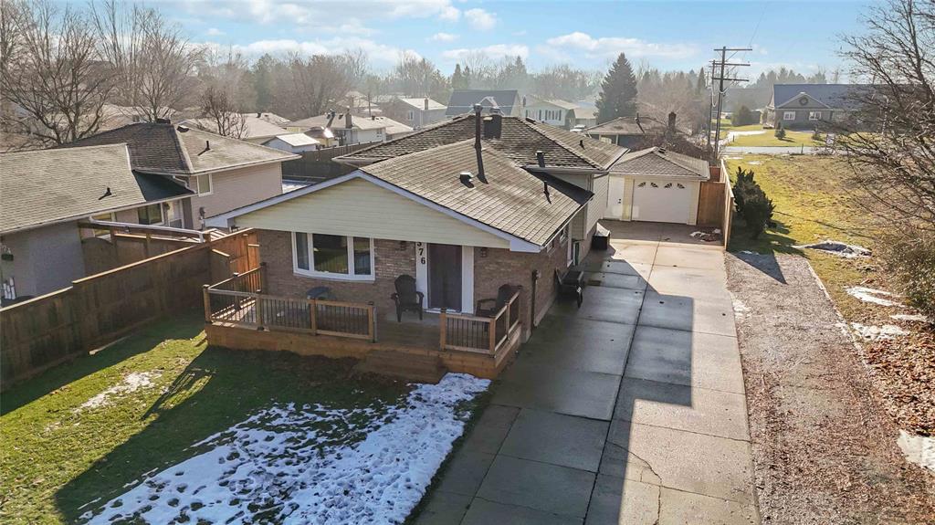 576 FRONT Street