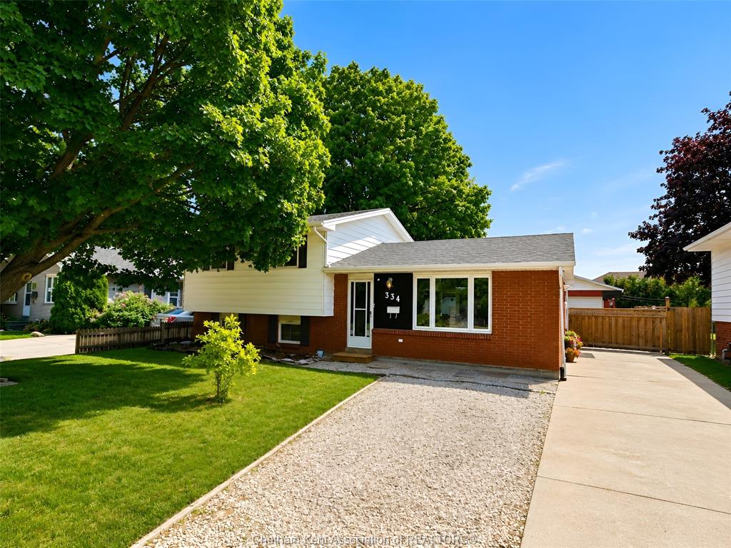 334 MCNAUGHTON Avenue