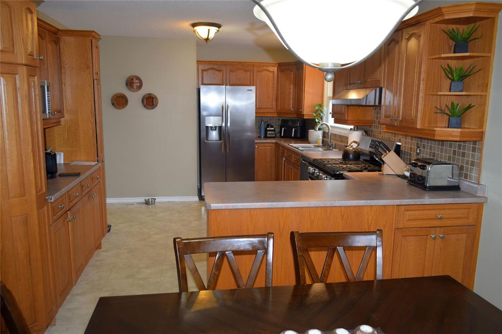 336 WALNUT Court