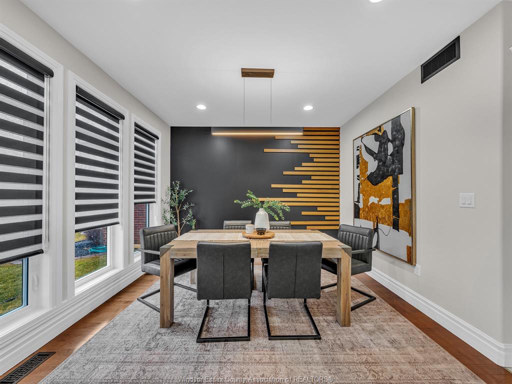 425 PINEHURST
