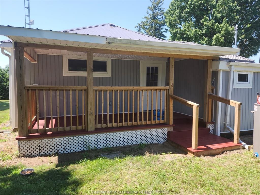 696 CAMERON Road