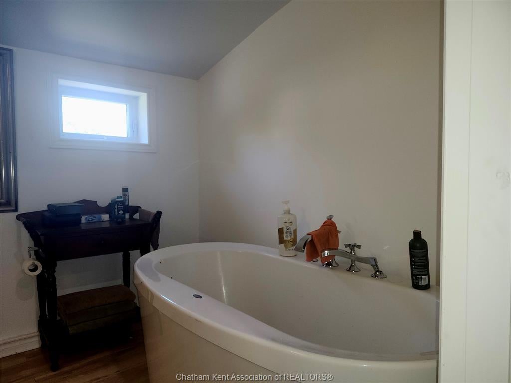 696 CAMERON Road