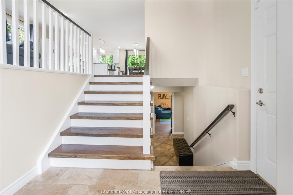 415 SILVER SANDS Lane