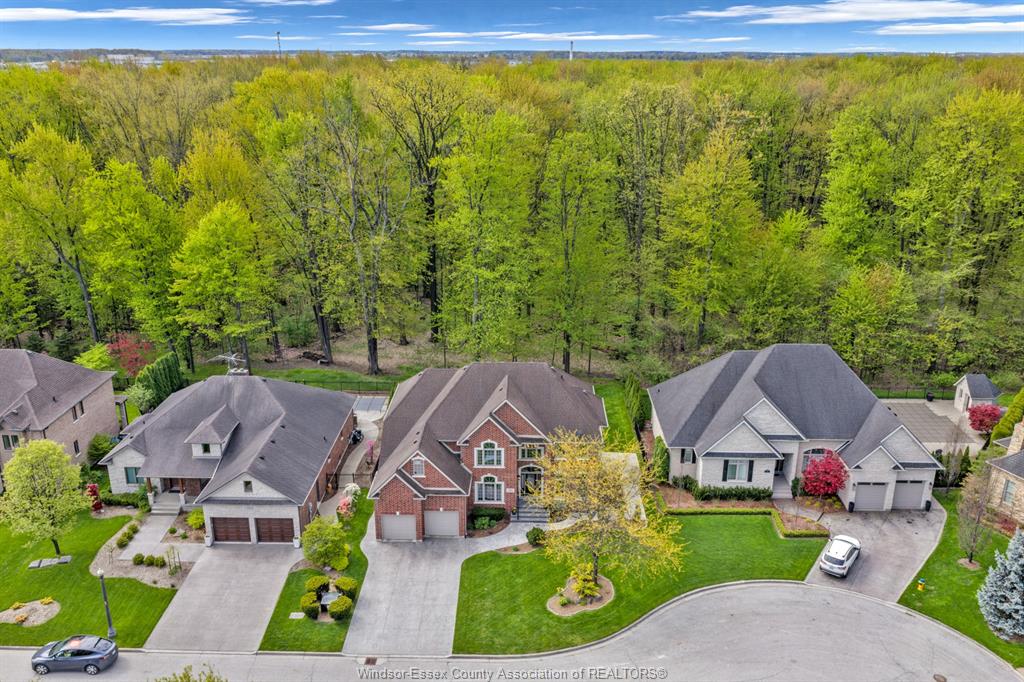389 BEL AIR Circle