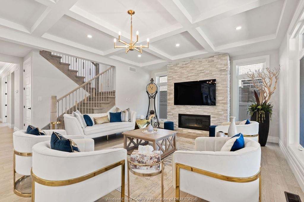 258 XAVIER Circle