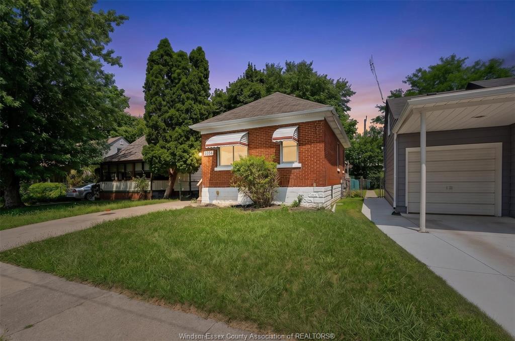 1054 Josephine