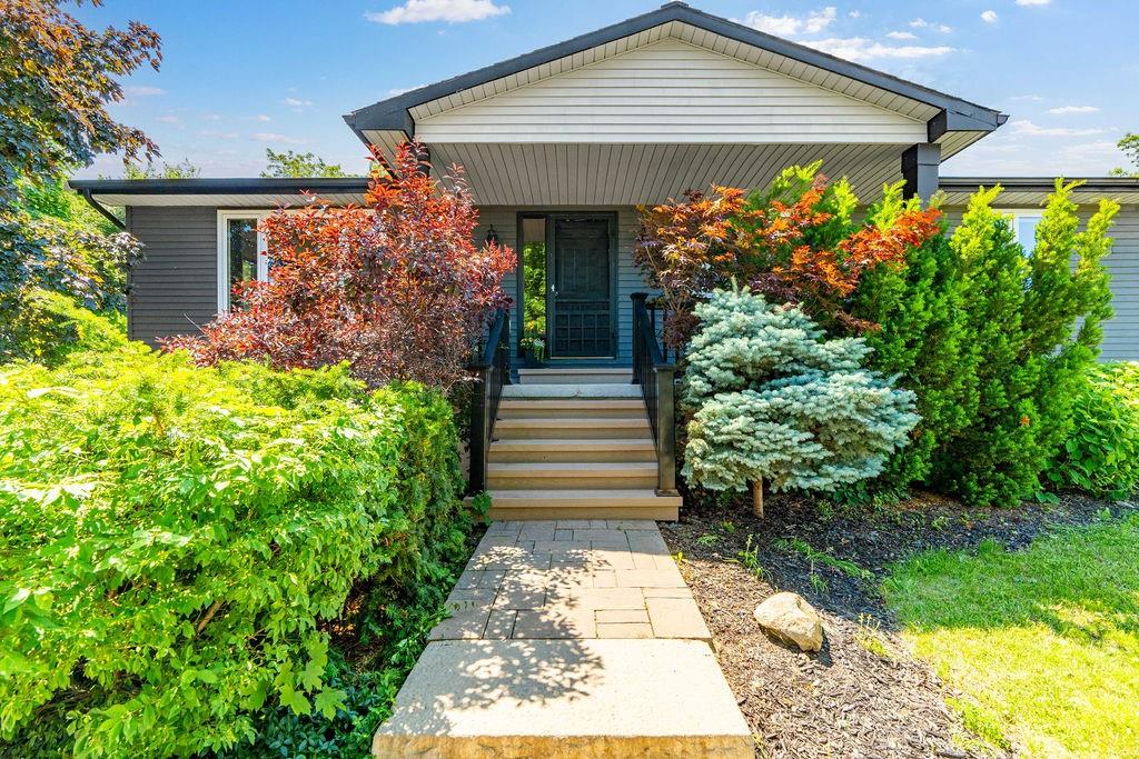 86 MACDONALD Street