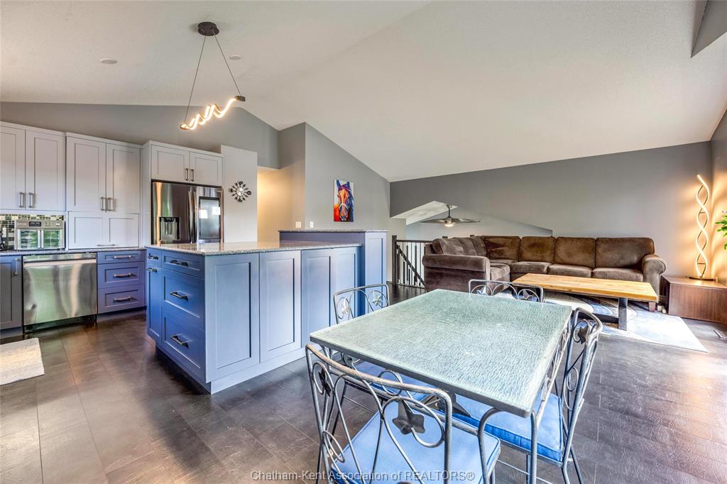 612 BENTINCK Drive
