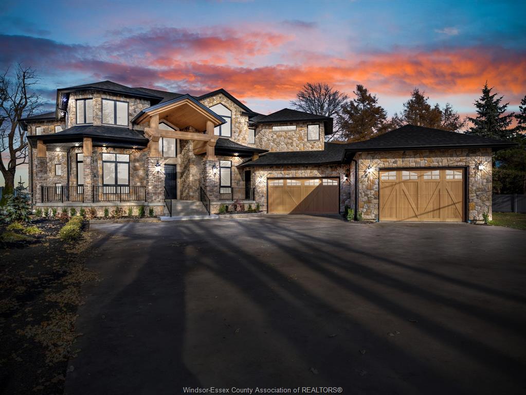 720 OLD TECUMSEH Road East