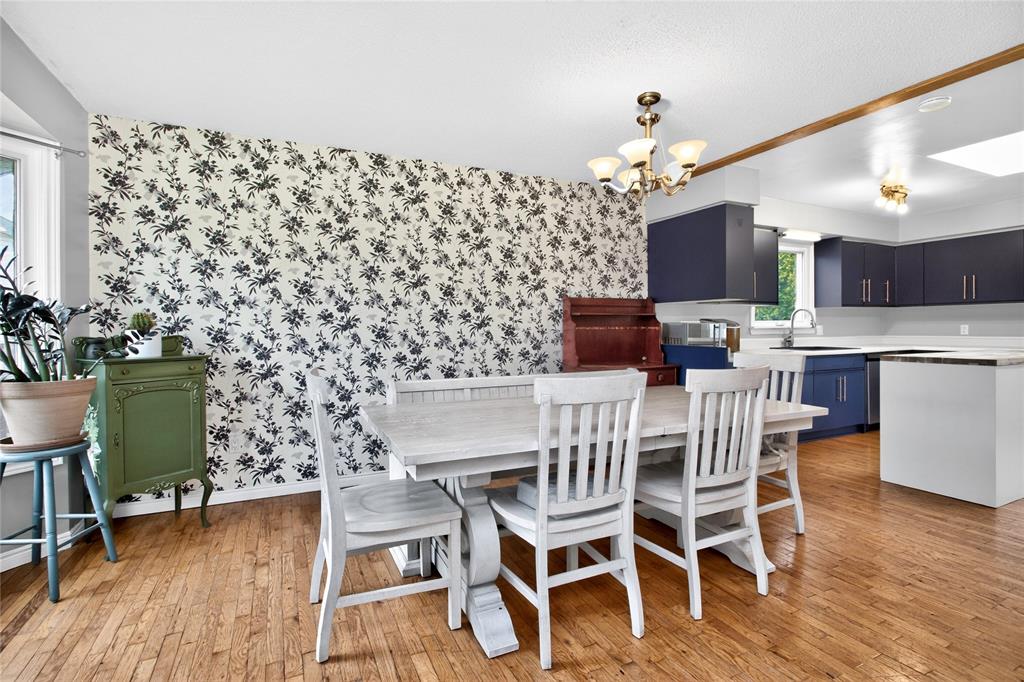 1582 KAREN Court