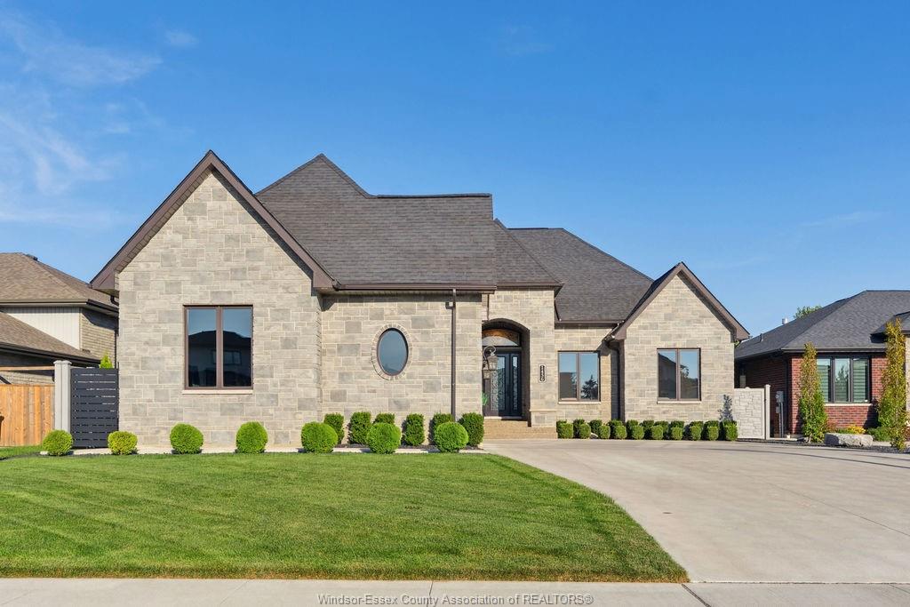 1456 MULLINS Drive