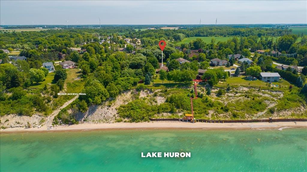 4350 BLUEPOINT Drive