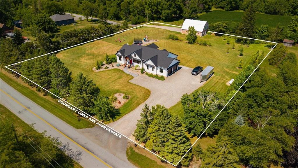 8676 VANCE Drive
