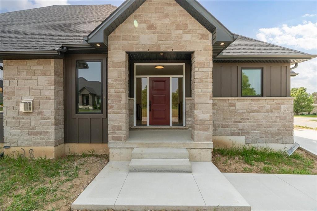 39 EAST GLEN Drive