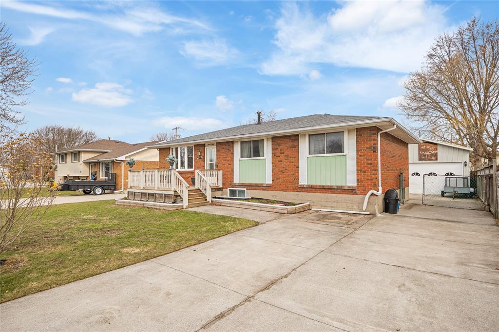 308 ASHWOOD Court