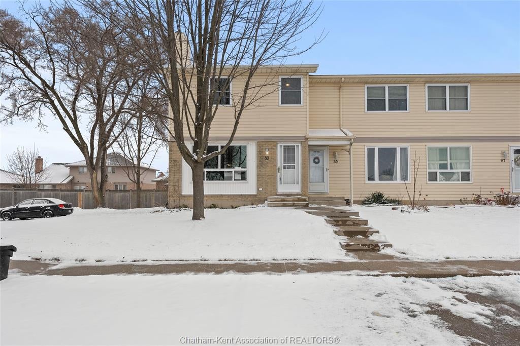 200 St.Clair Boulevard 83