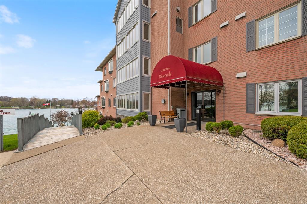 166 Beckwith Street 408