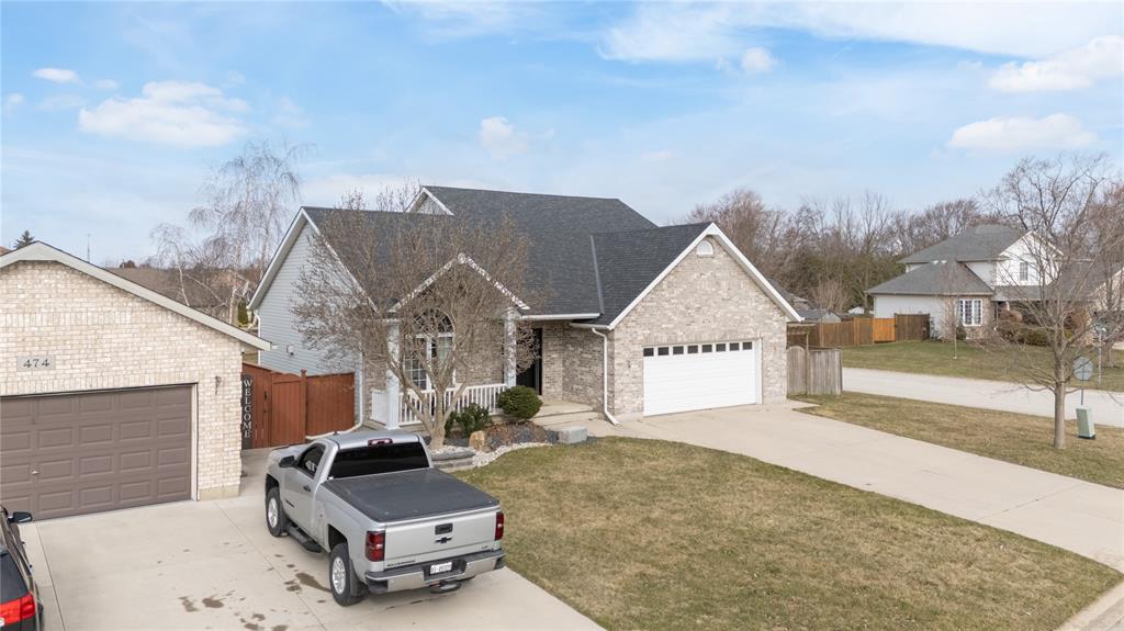 476 SYCAMORE Crescent
